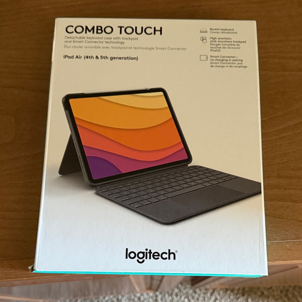 Logitech Combo Touch Keyboard Case - Gray